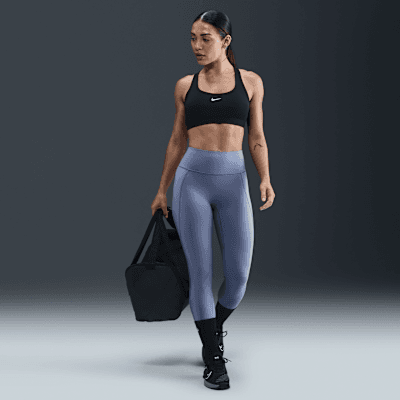 Nike Universa